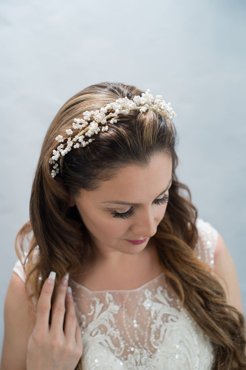 sample sale - baby breath headband - style 20029