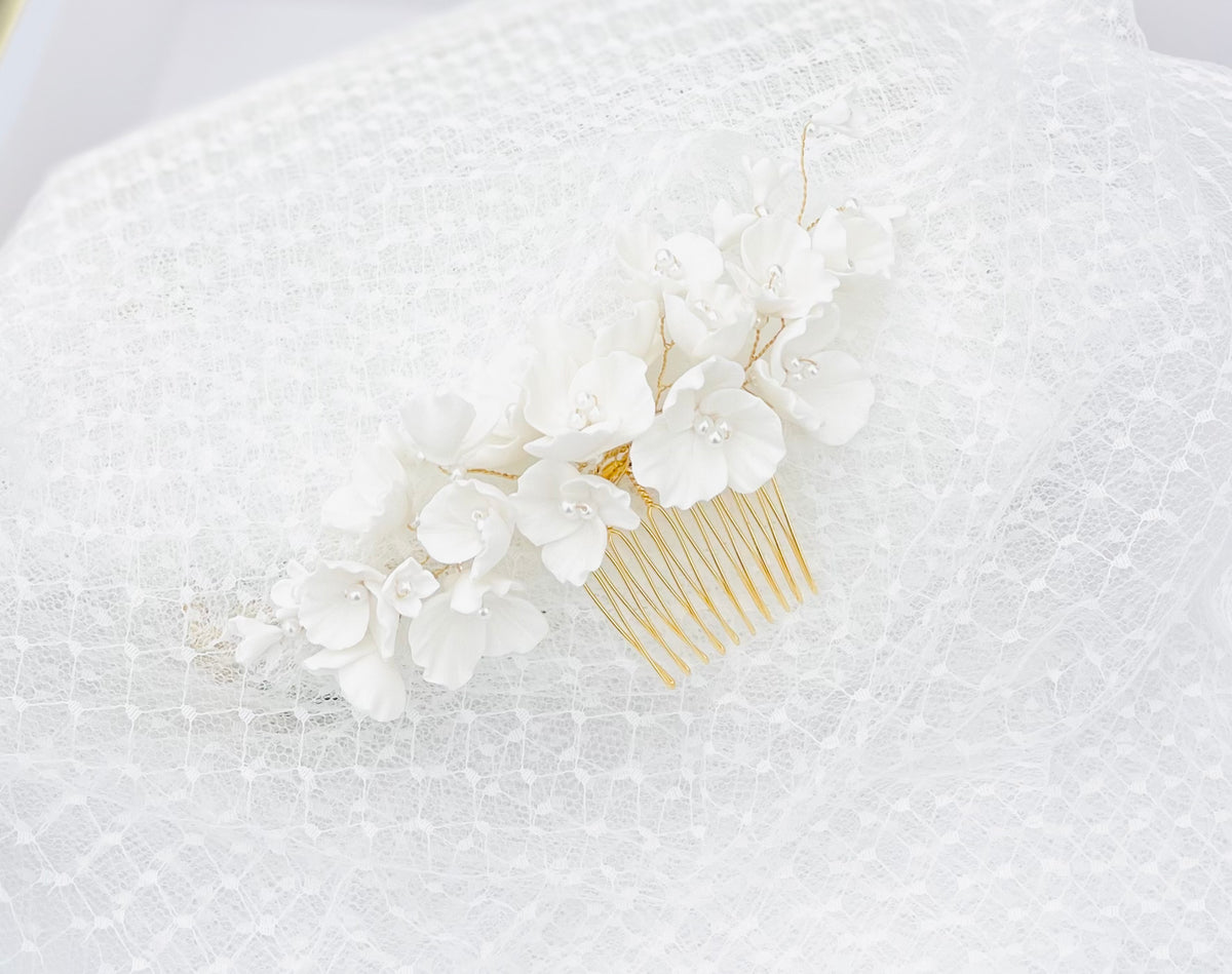 timeless floral hair comb BETTY - 24015