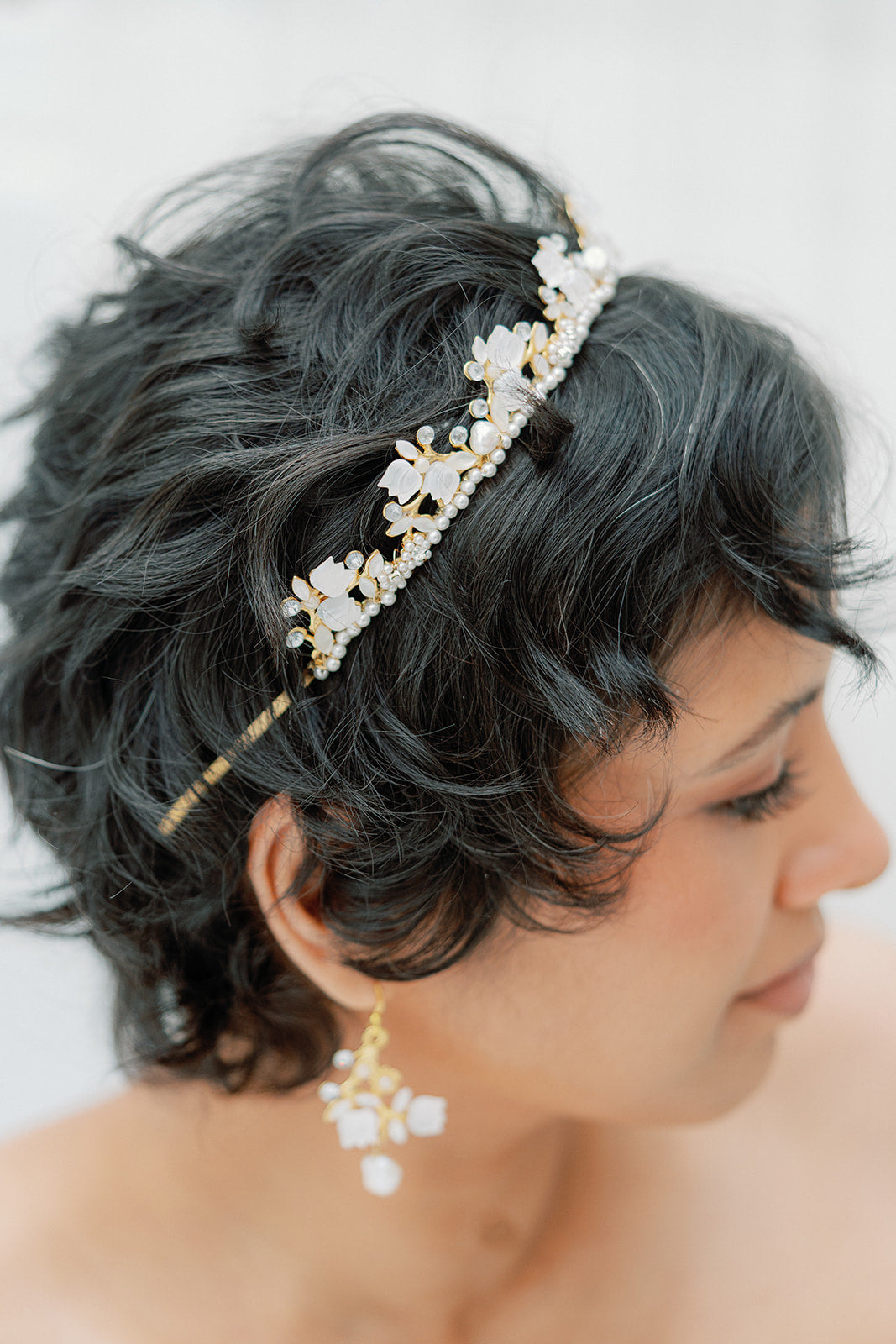 rhinestones and pearls adorned headband ANA- 25015