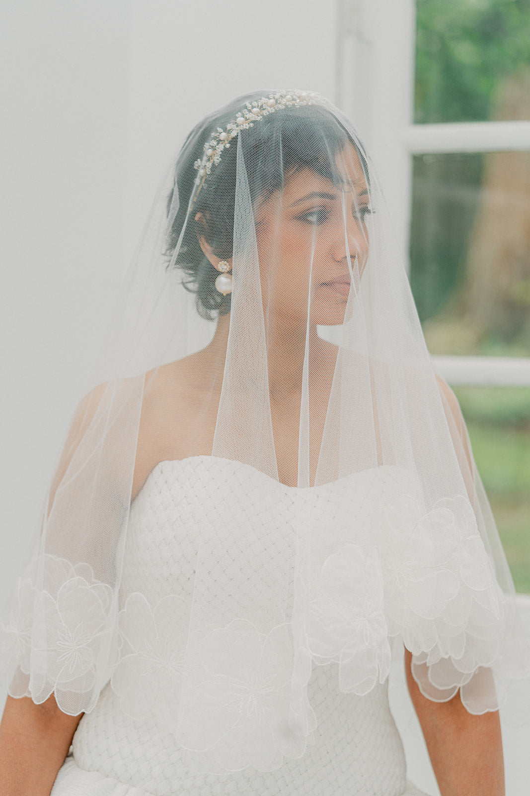 wedding embroidered organza flower Veil, Petite blusher veil - fingertip veil ALEXIA - 25038