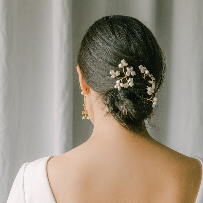 wedding hair pins with pearls flowers, bridal hair piece set BISOUS style 21002