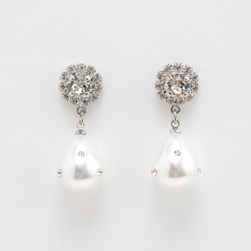 Classic pearls and crystals bridal earrings - style 22008