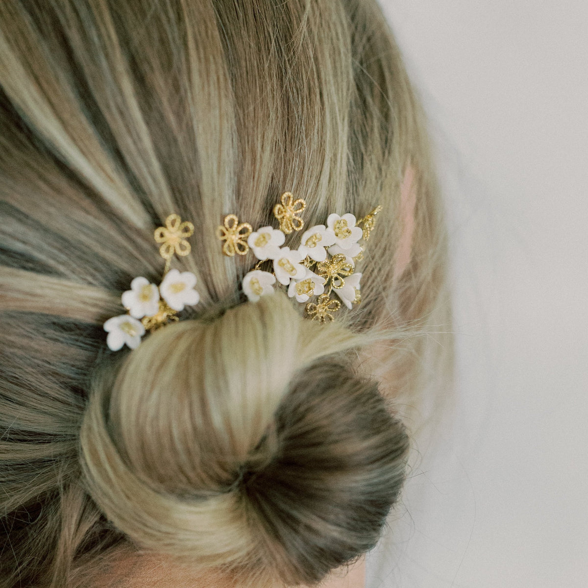 dainty wedding hair combs set - style 22015