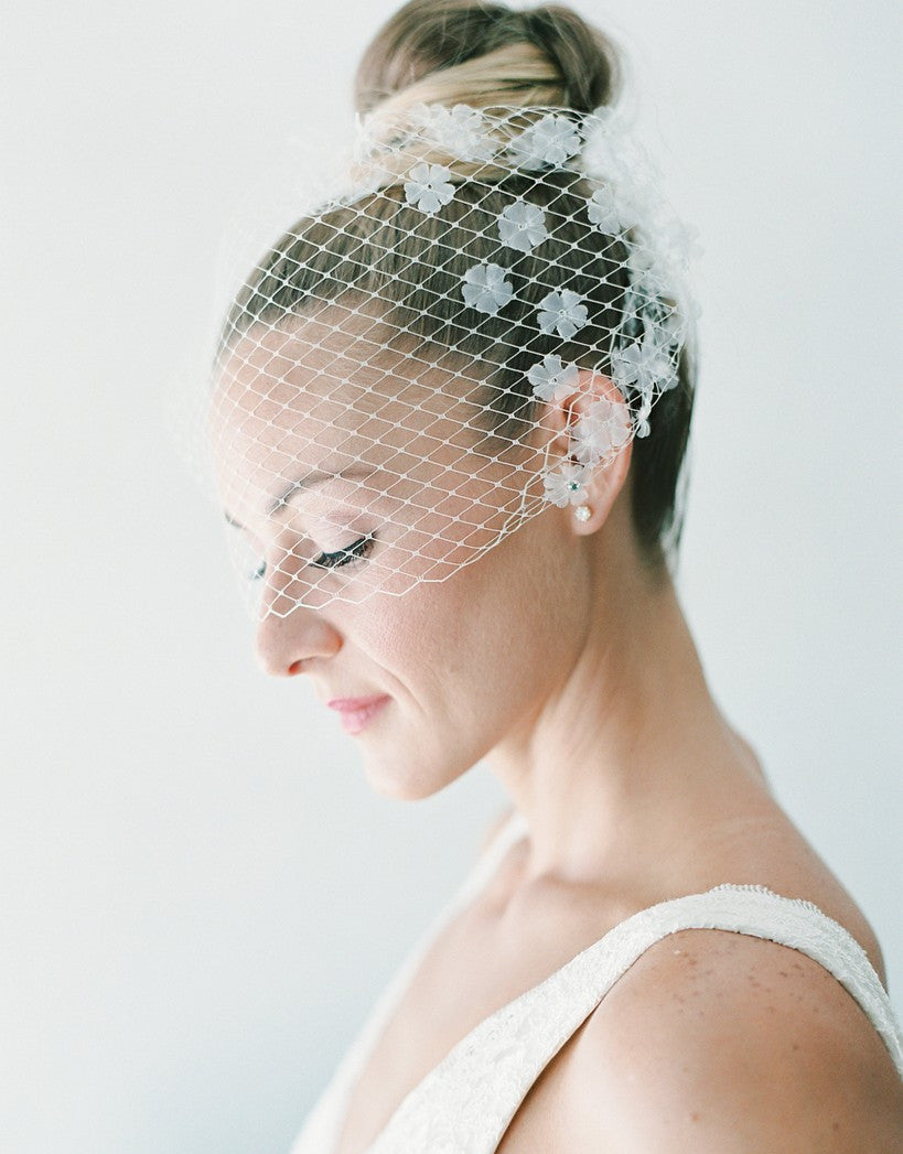 Floral birdcage veil  NANCY - VE16008